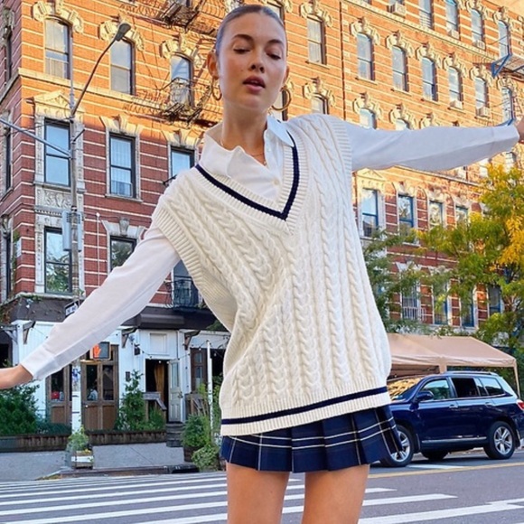 Sunday Best sweater vest size small NWOT - Picture 5 of 5